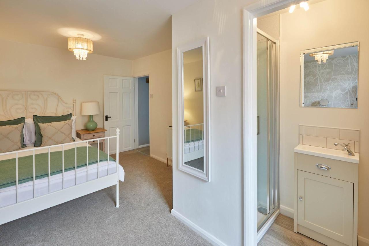 Host & Stay - Adventure House Whitby Eksteriør billede